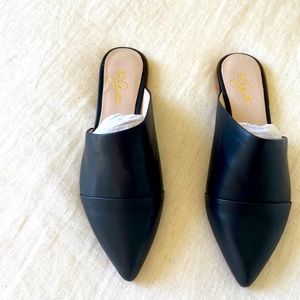 New! 42 Golde Genuine Leather Slide Flat Sandal - New